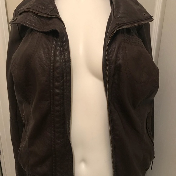 Soft leather jacket - Picture 7 of 8